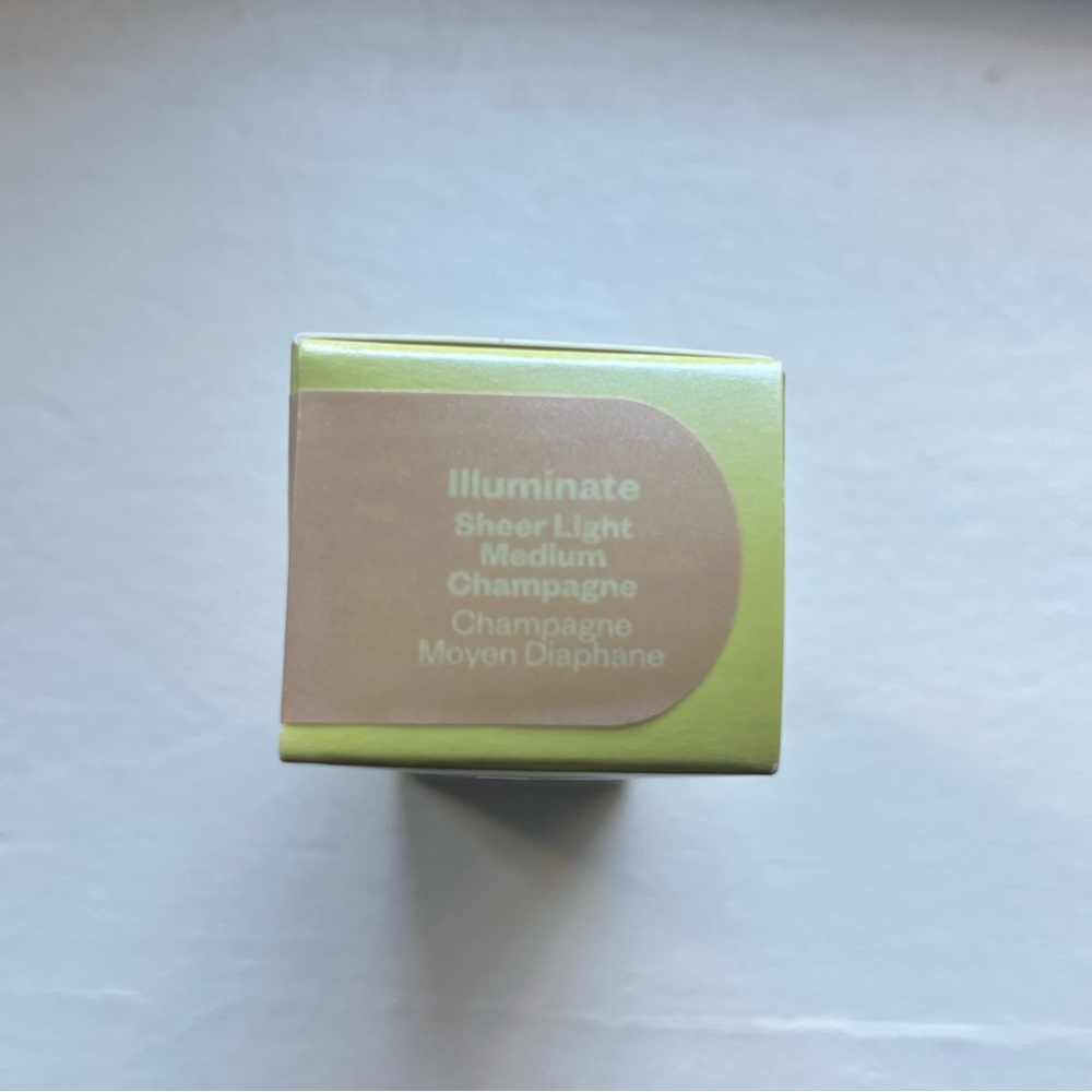 Kosas Glow IV Vitamin Infused Skin Illuminator in Illuminate - Picture 4 of 4